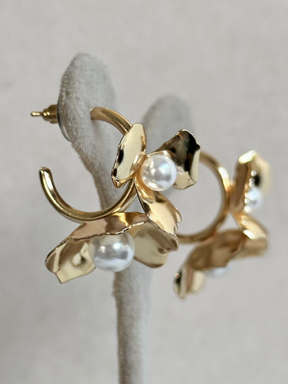 Ohrringe FLOWER HOOP