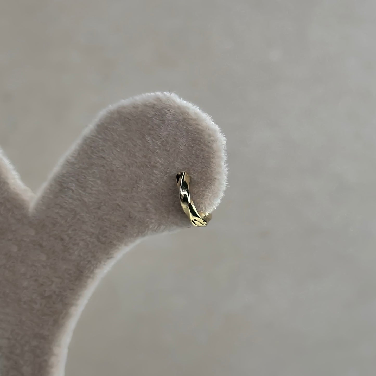 Ear Piercing MINI SWIRL